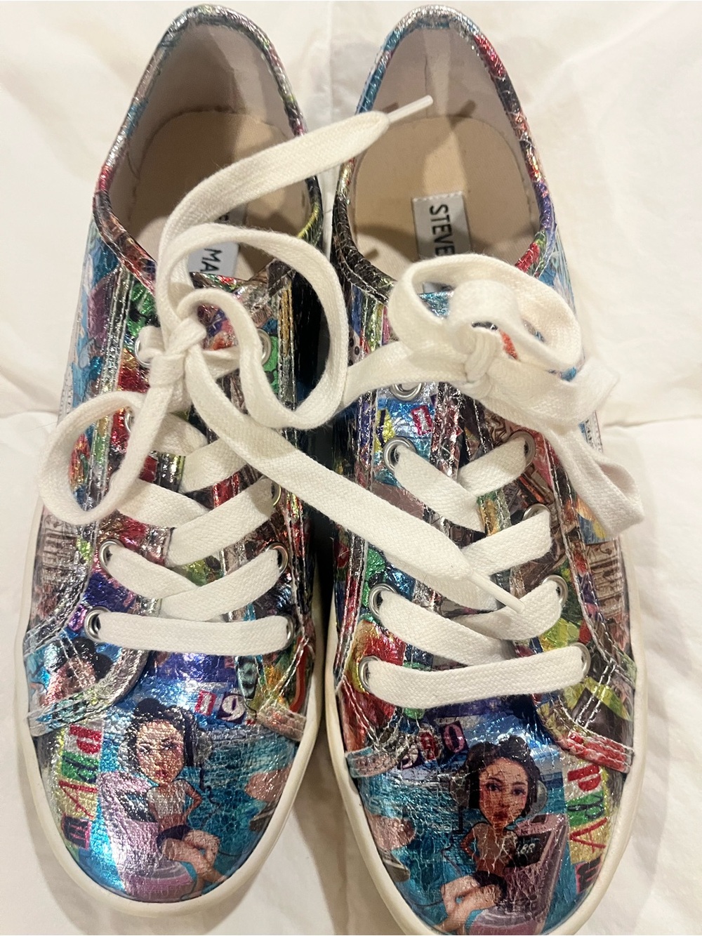 Steve Madden Multicolor Graphic Low-Top Sneakers with White Laces